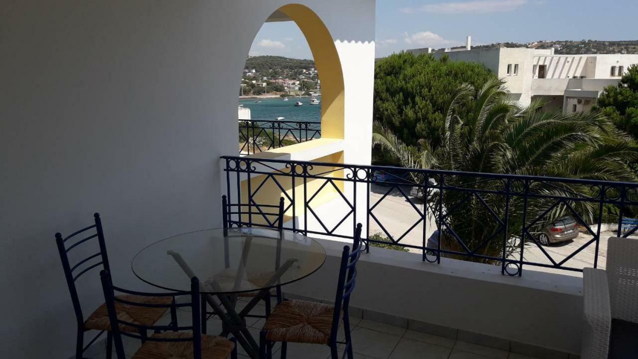 The Swan And The Gull, Porto Rafti Yacht Harbor Apartment Luaran gambar