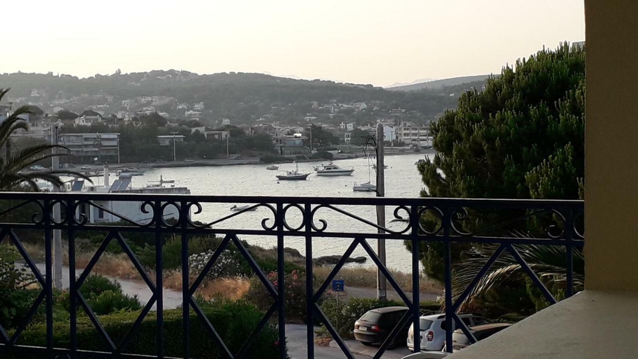 The Swan And The Gull, Porto Rafti Yacht Harbor Apartment Luaran gambar