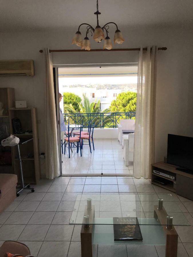 The Swan And The Gull, Porto Rafti Yacht Harbor Apartment Luaran gambar
